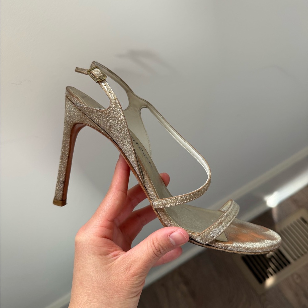 Stuart Weitzman Gold Glitter Strappy Heels Size 7.5 | Evening Bridal Party Shoe